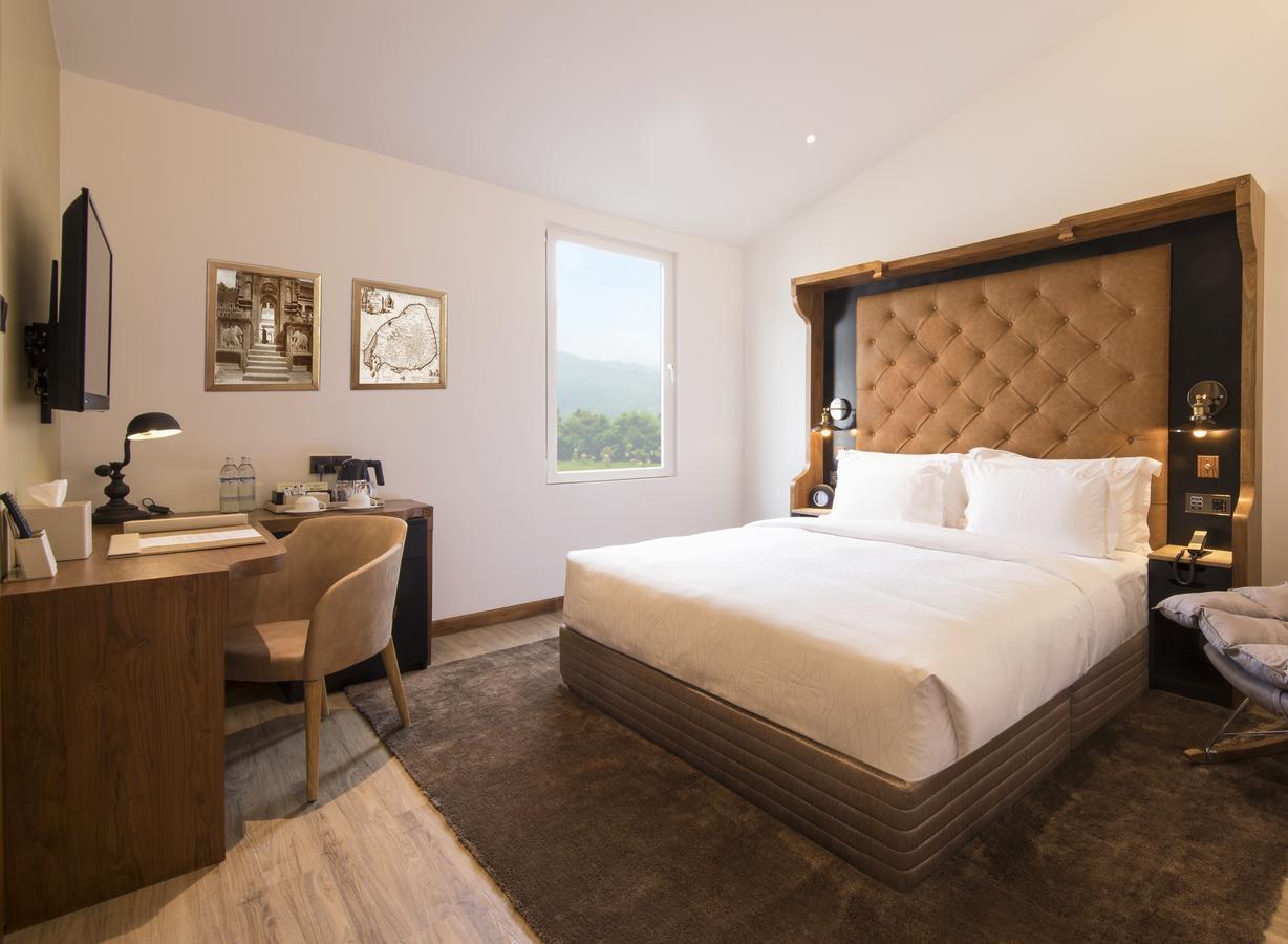 The Radh Hotel 康提 外观 照片