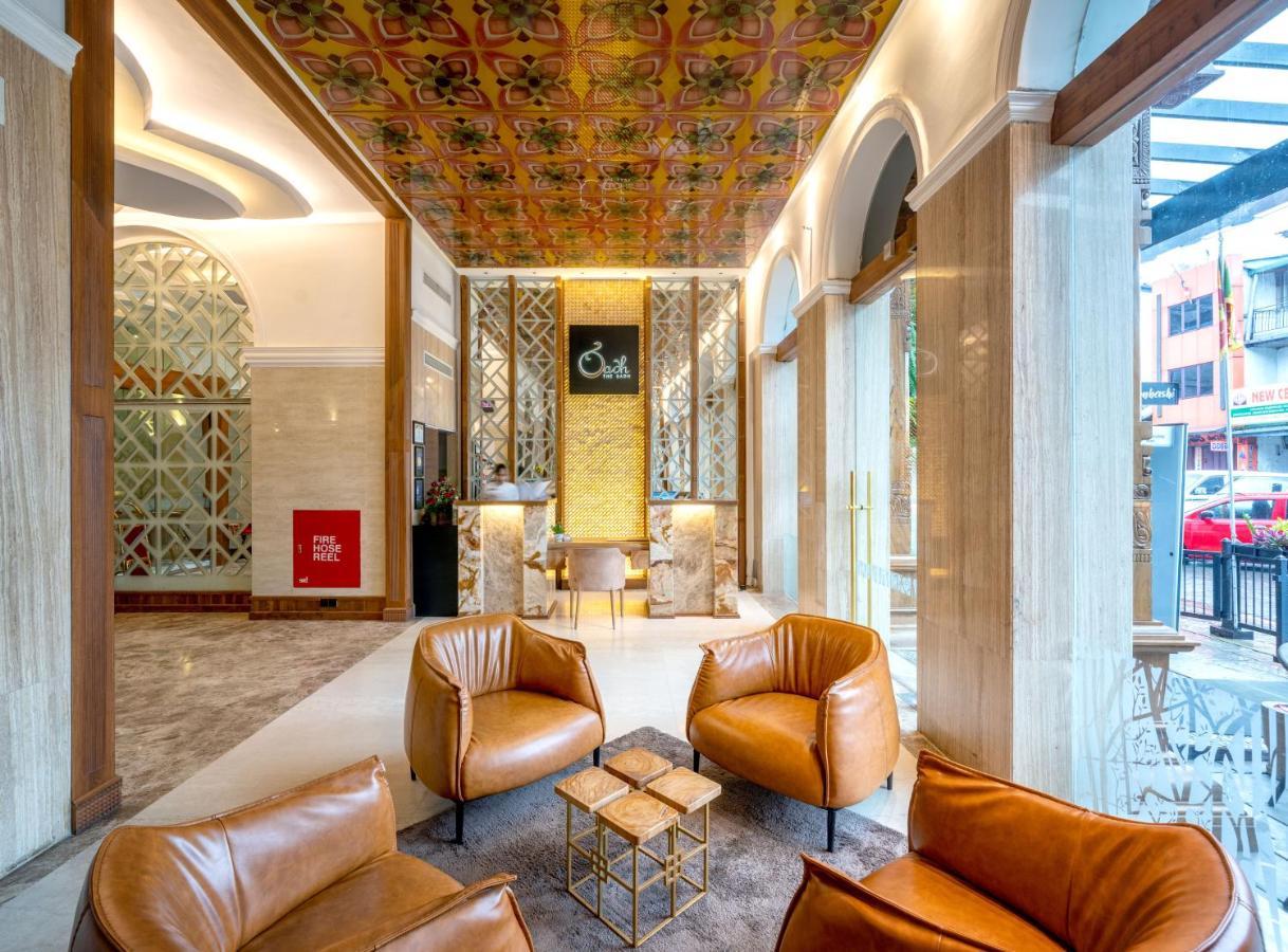 The Radh Hotel 康提 外观 照片